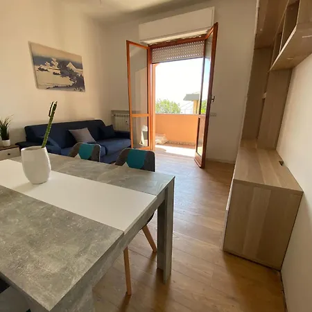 Apartament Moderna Casa Fronte Mare